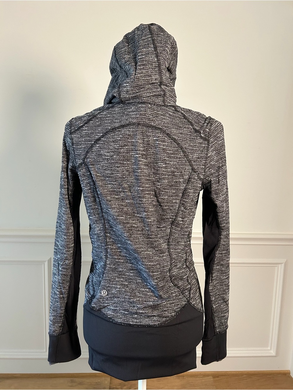 lululemon athletica Black Heather Zip Hoodie Jacket - Picture 10 of 13